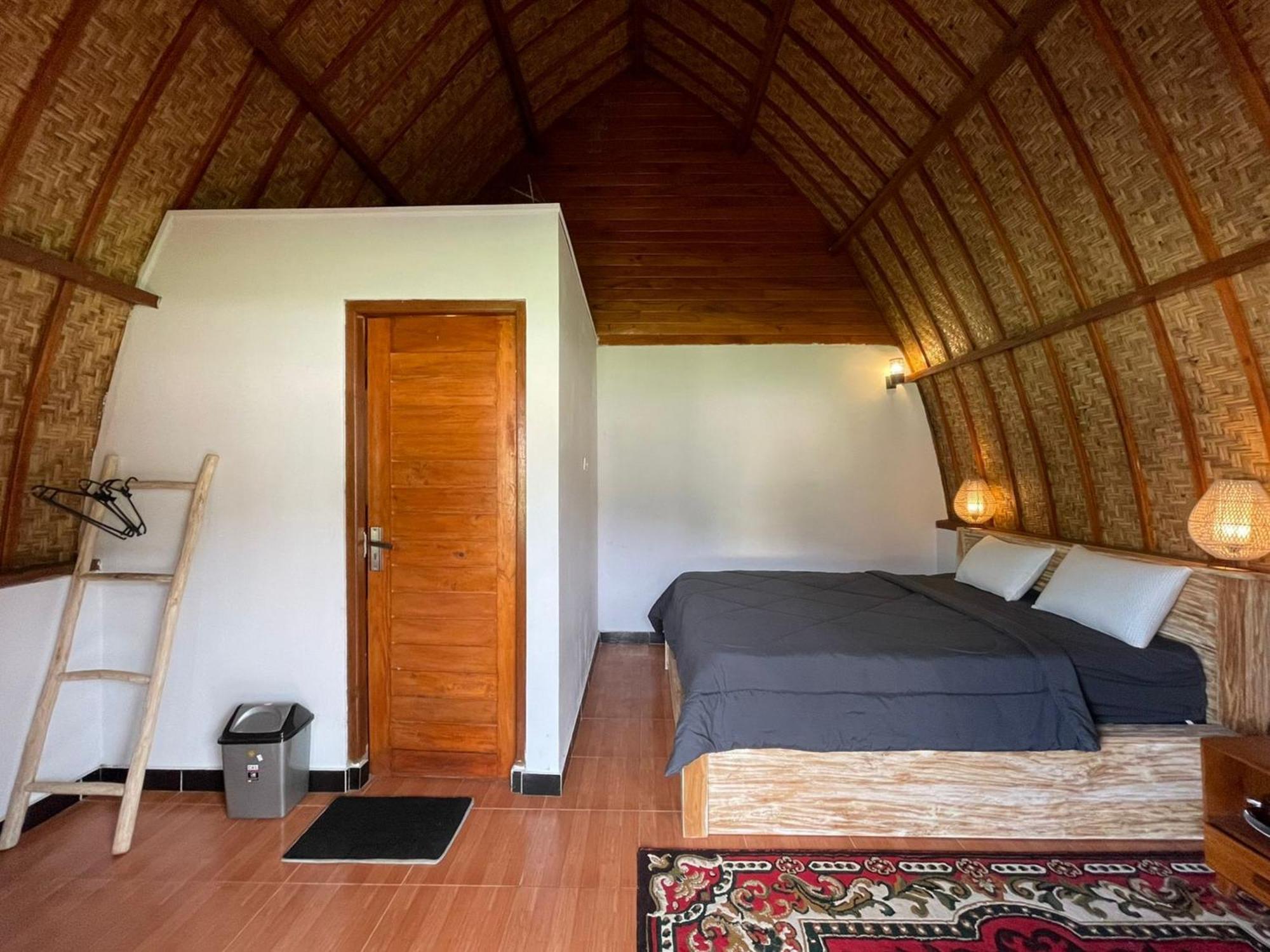 Volcano Cabins Kubupenlokan ภายนอก รูปภาพ